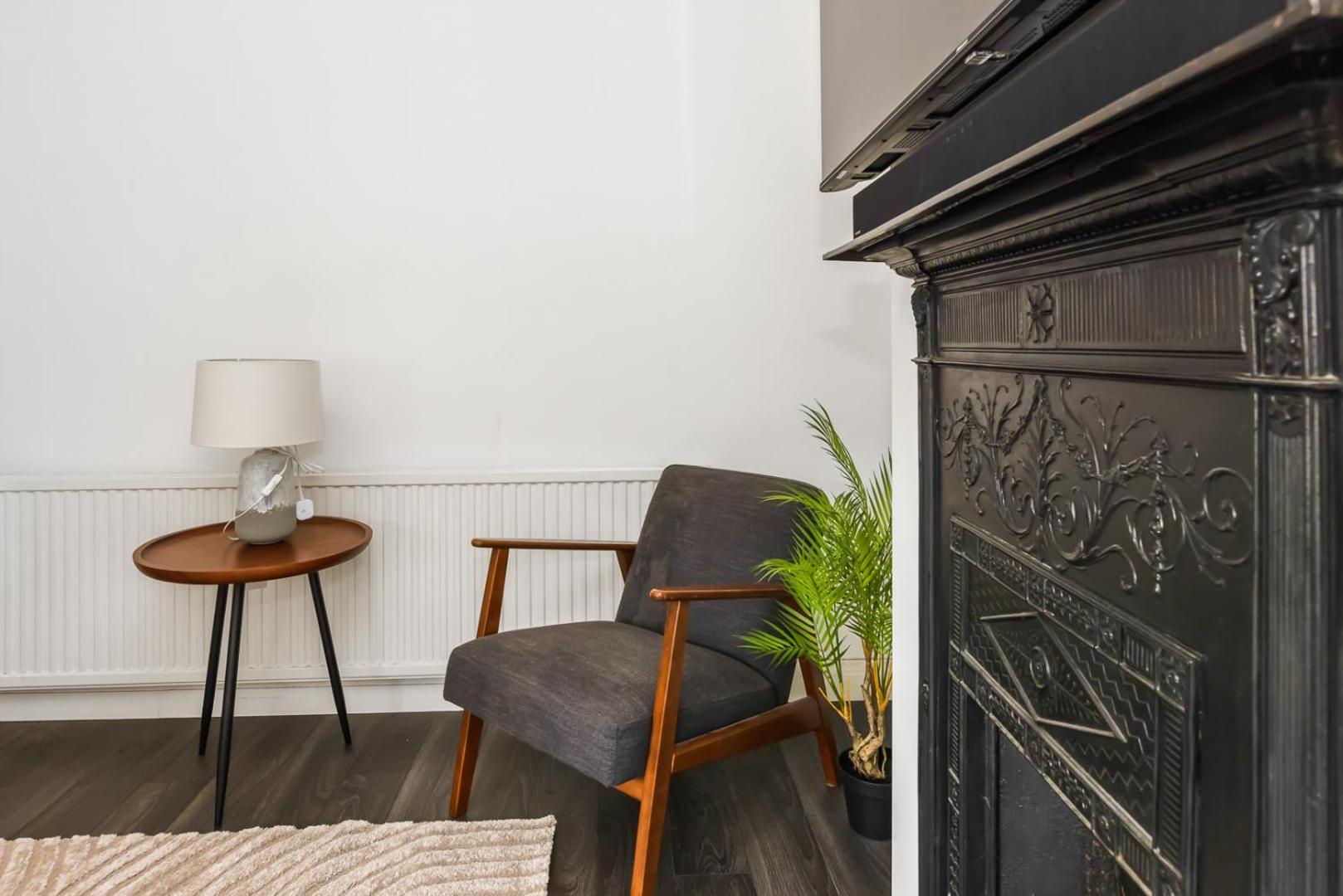 Outstanding 2 Bed Apartment In Central Camden Sleeps 6 ロンドン エクステリア 写真